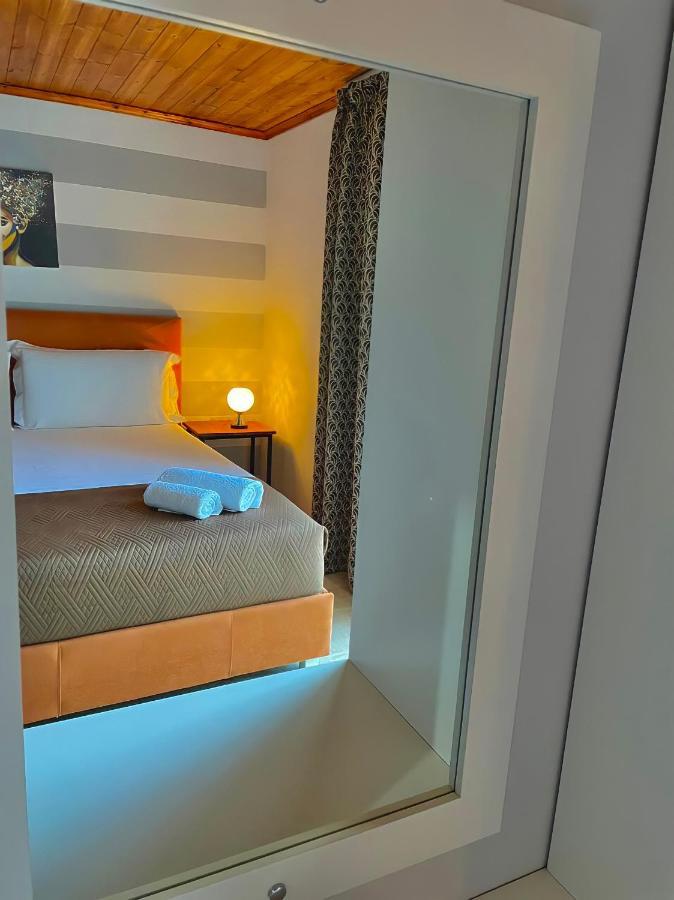 Crown Deluxe Apartments Sarande Ngoại thất bức ảnh