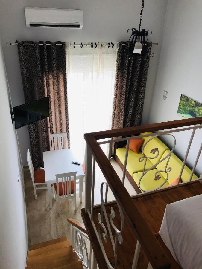 Crown Deluxe Apartments Sarande Ngoại thất bức ảnh