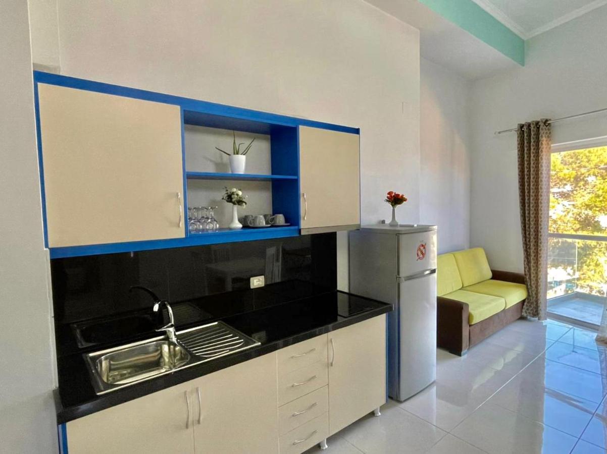 Crown Deluxe Apartments Sarande Ngoại thất bức ảnh