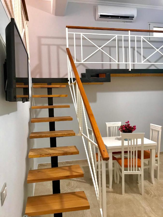 Crown Deluxe Apartments Sarande Ngoại thất bức ảnh