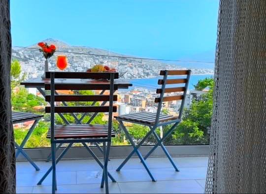 Crown Deluxe Apartments Sarande Ngoại thất bức ảnh