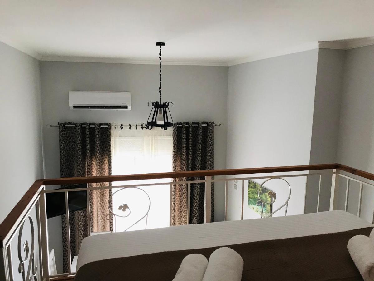 Crown Deluxe Apartments Sarande Ngoại thất bức ảnh