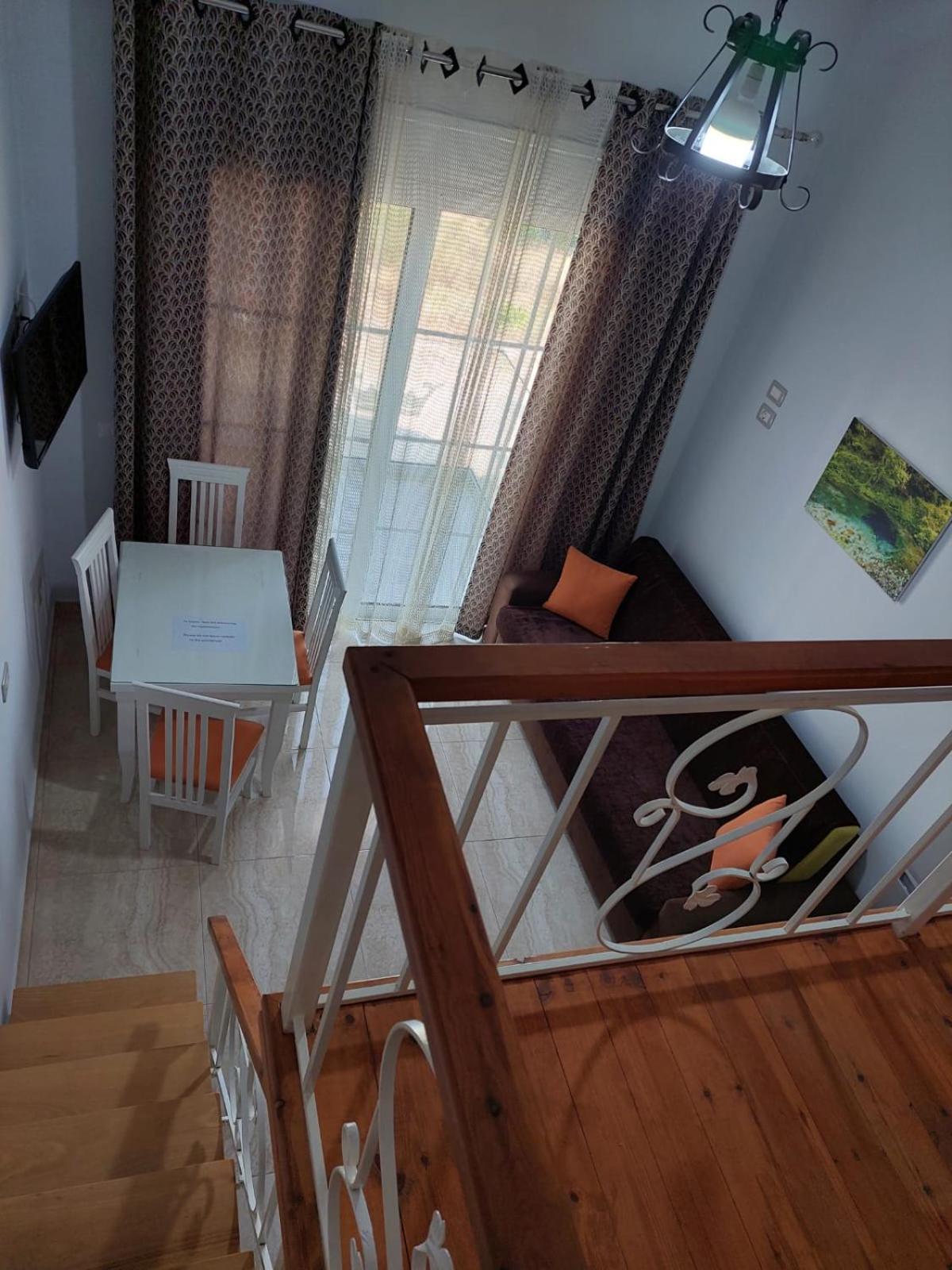 Crown Deluxe Apartments Sarande Ngoại thất bức ảnh