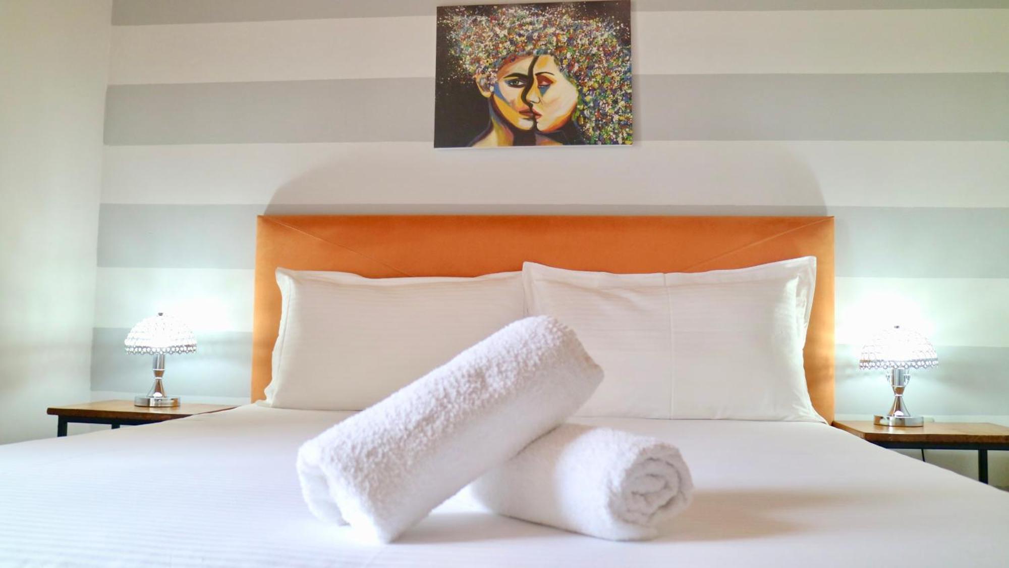 Crown Deluxe Apartments Sarande Ngoại thất bức ảnh