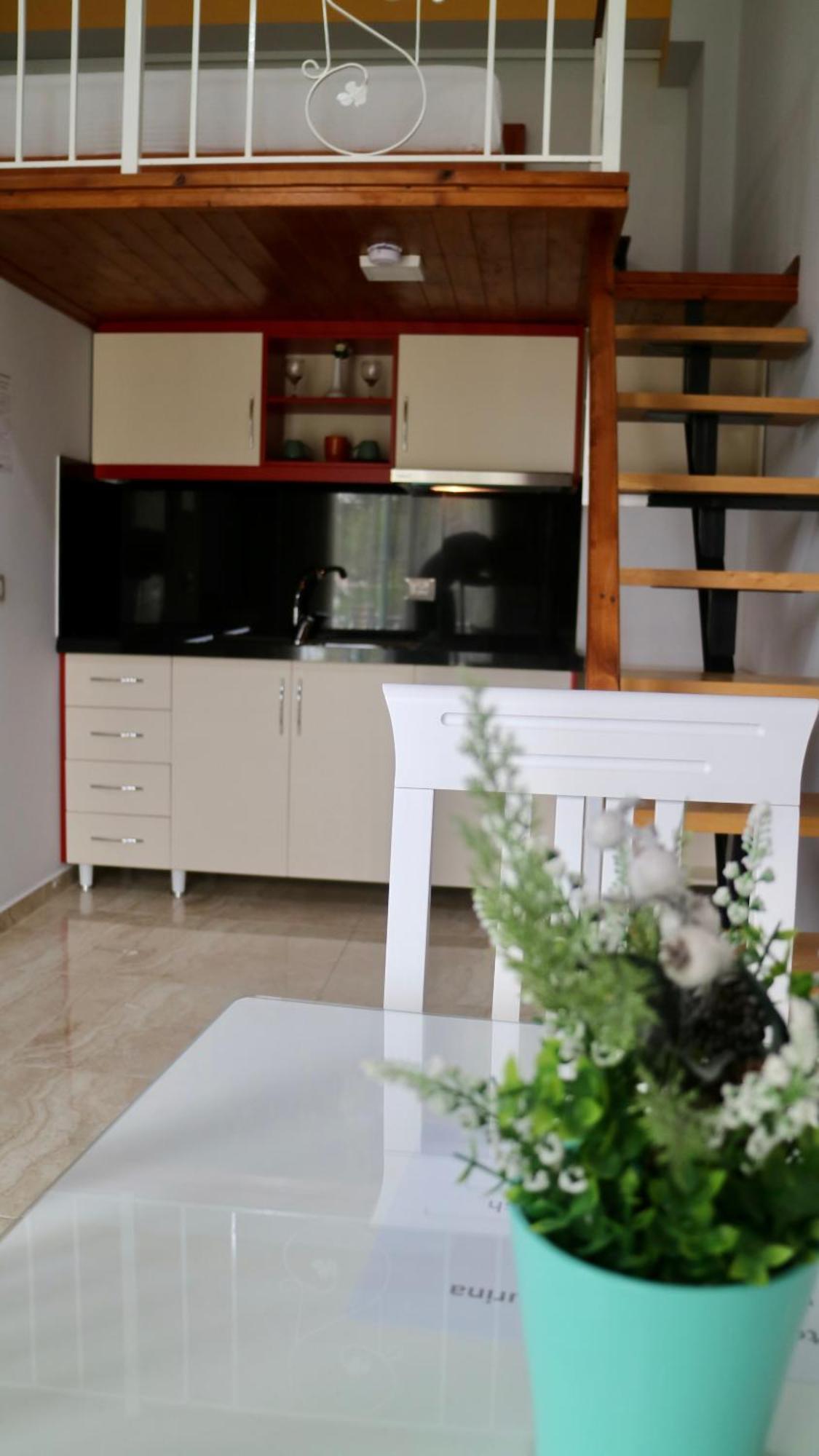 Crown Deluxe Apartments Sarande Ngoại thất bức ảnh