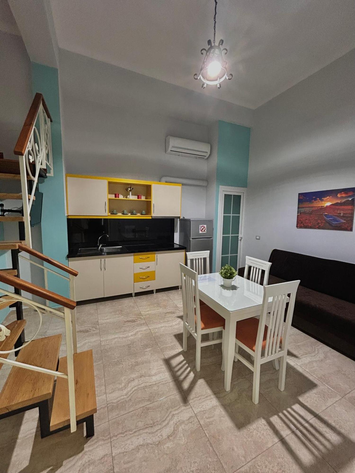 Crown Deluxe Apartments Sarande Ngoại thất bức ảnh
