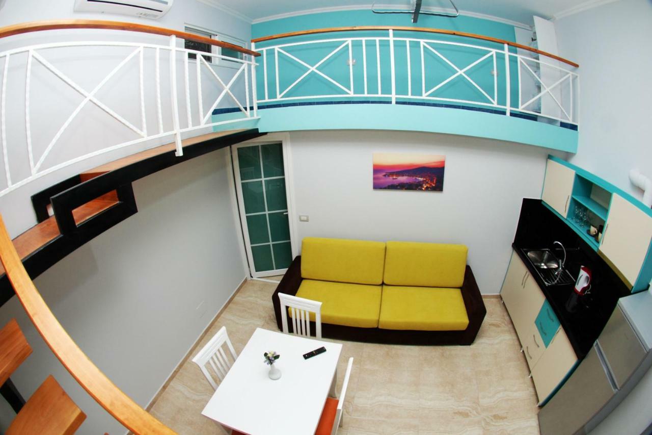 Crown Deluxe Apartments Sarande Ngoại thất bức ảnh